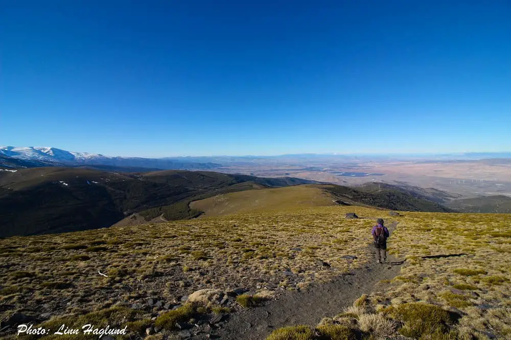 On the way down from El Chullo peak