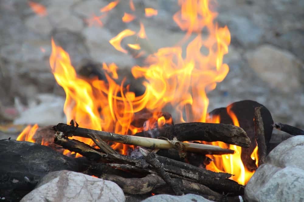 Follow the principles of leave no trace when it comes to camp fires