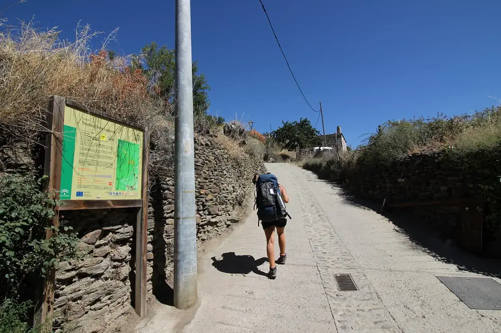 Siete Lagunas trailhead