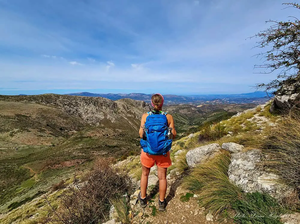 Me hiking La Tiñosa Cordoba and looking out on thebeautiful mountains below.