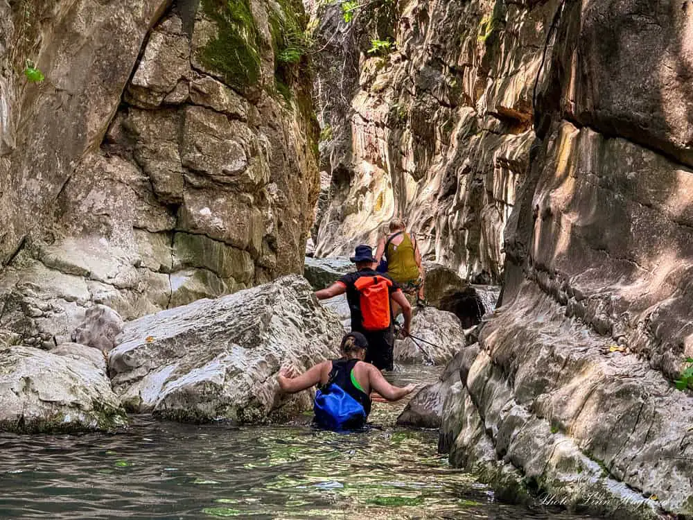 Hiking in the river of Arroyo Bocaleones.